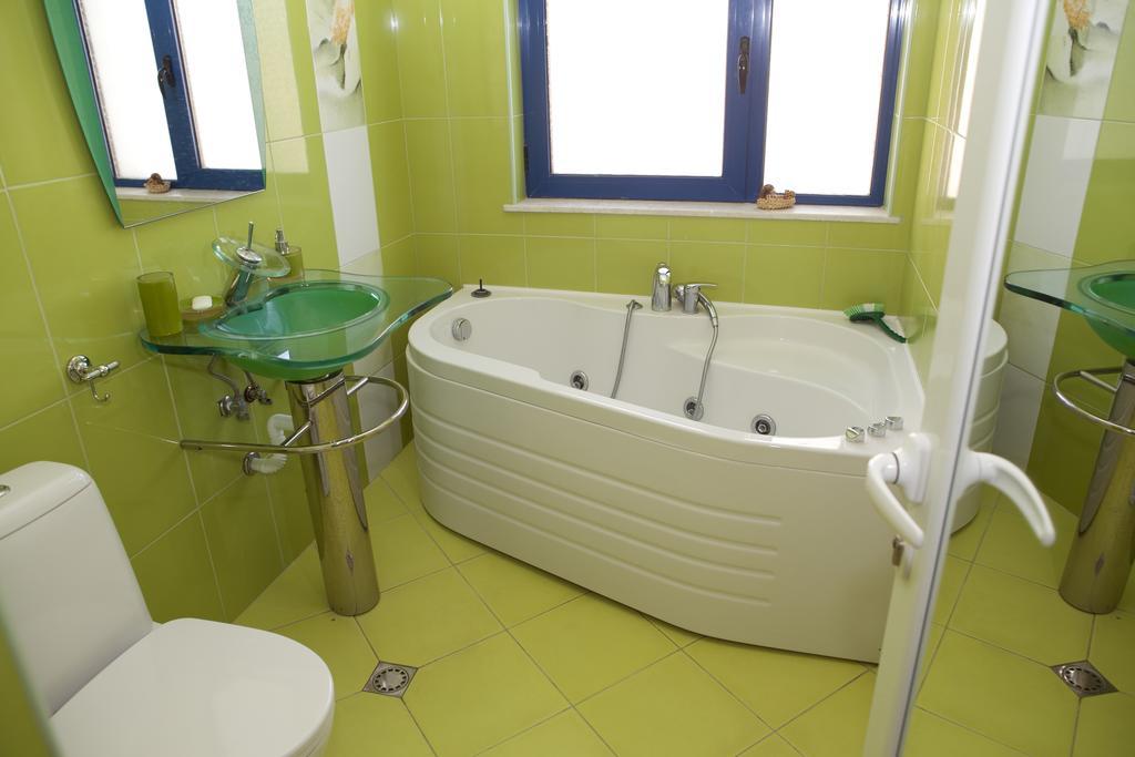 Spa Villa Crystal Hisarya Chambre photo